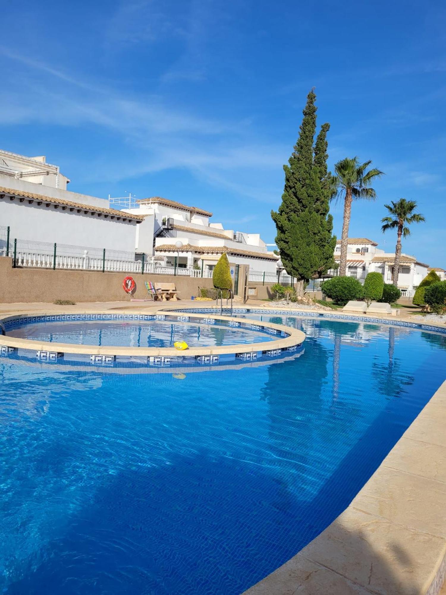 Nice Top Floor Bungalow Punta Prima Orihuela Exterior photo